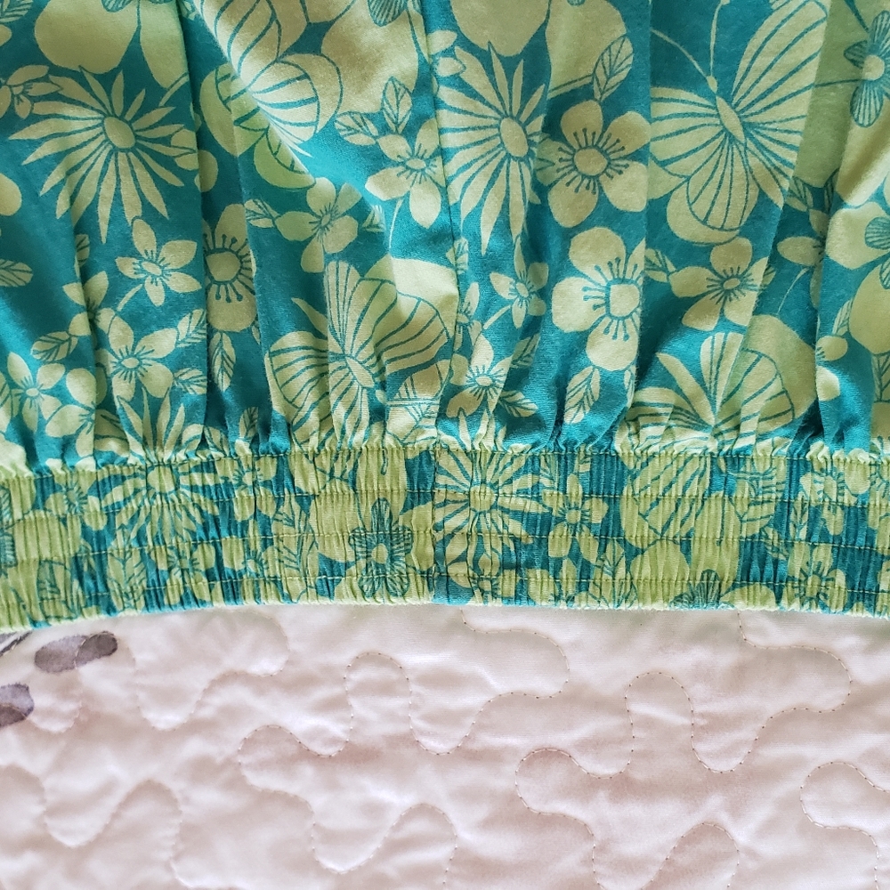 Spring/Summer Capris - Picture 4 of 8